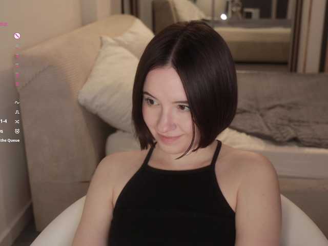 -FemaleEssence-