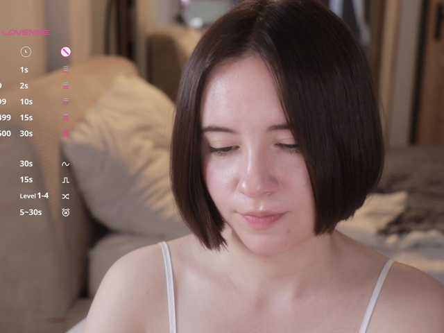 -FemaleEssence-