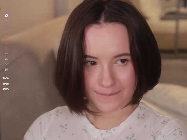 -FemaleEssence-