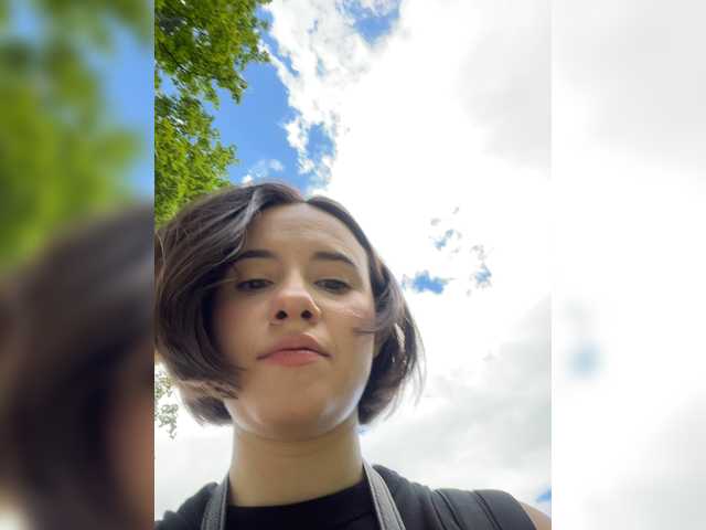 -FemaleEssence- live cam on BongaCams