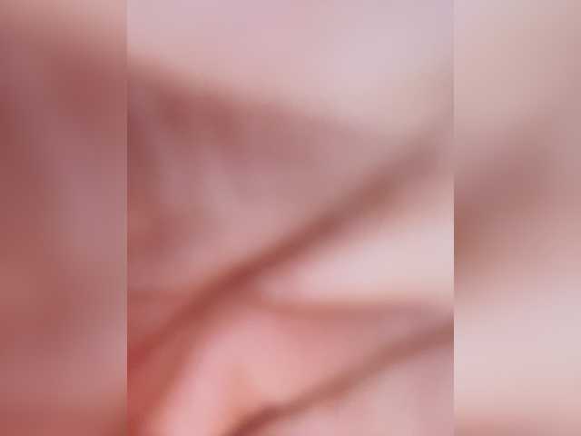 -FemaleEssence- live cam on BongaCams