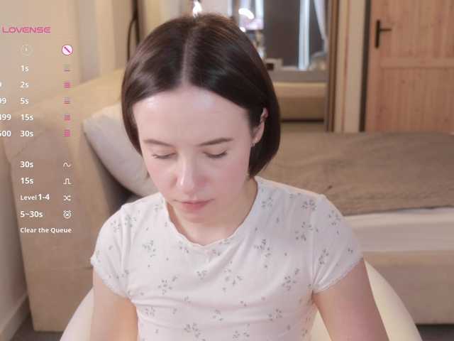EssieAffleck preview