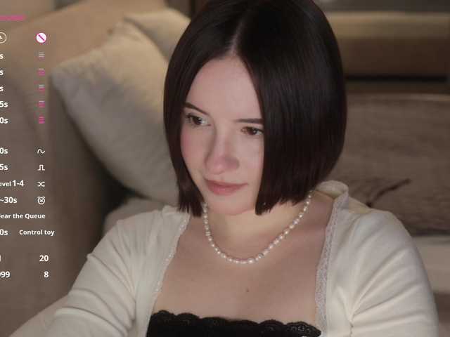 -FemaleEssence- live cam on BongaCams