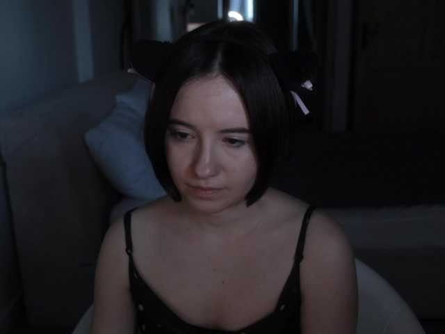 -FemaleEssence-
