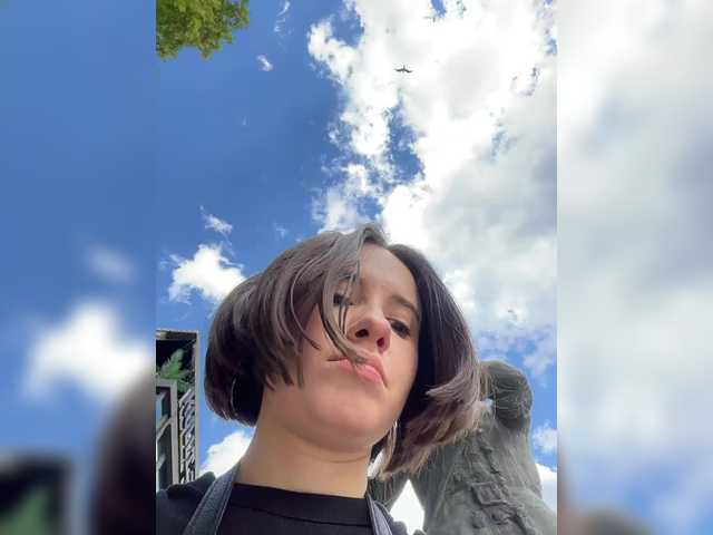 -FemaleEssence- live cam on BongaCams