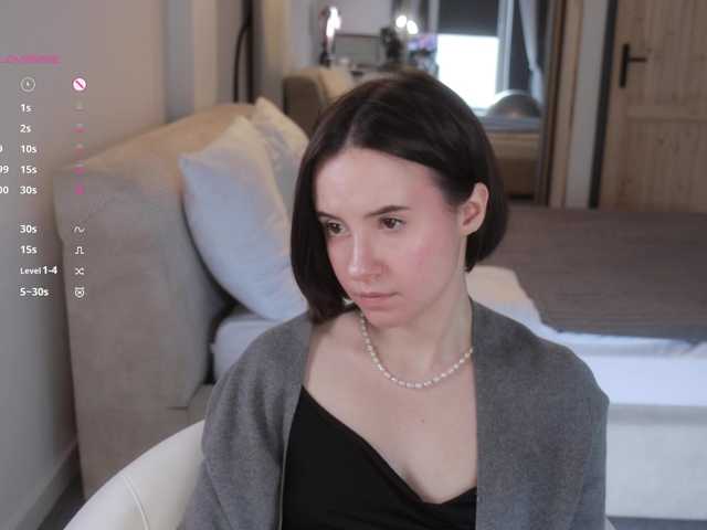 -FemaleEssence-