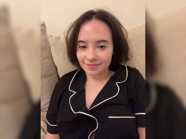 -FemaleEssence- live cam on BongaCams