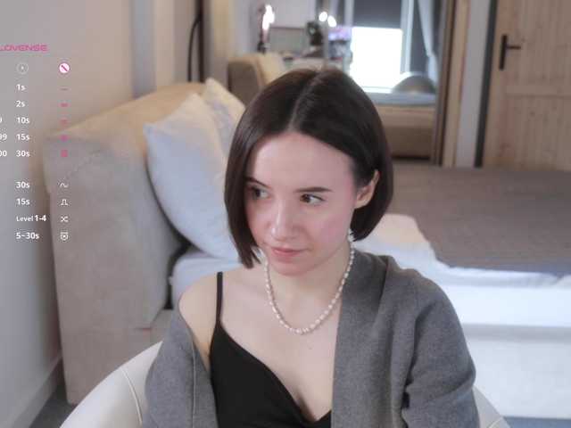 -FemaleEssence-