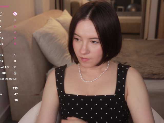 -FemaleEssence- live cam on BongaCams