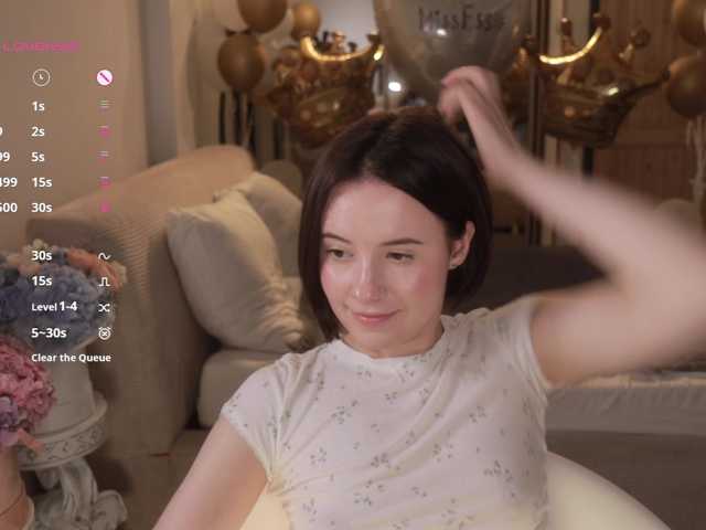 -FemaleEssence- live cam on BongaCams