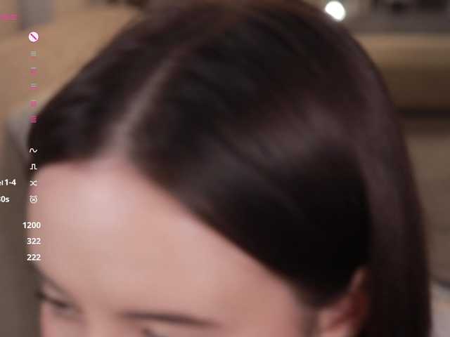 -FemaleEssence- live cam on BongaCams