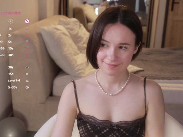-femaleessence- online
