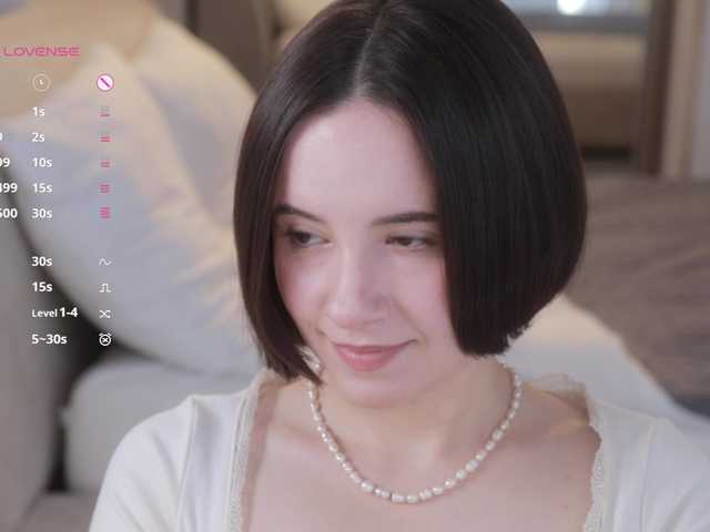 -FemaleEssence-