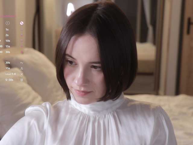 -FemaleEssence-