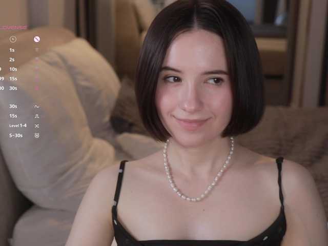 -FemaleEssence-