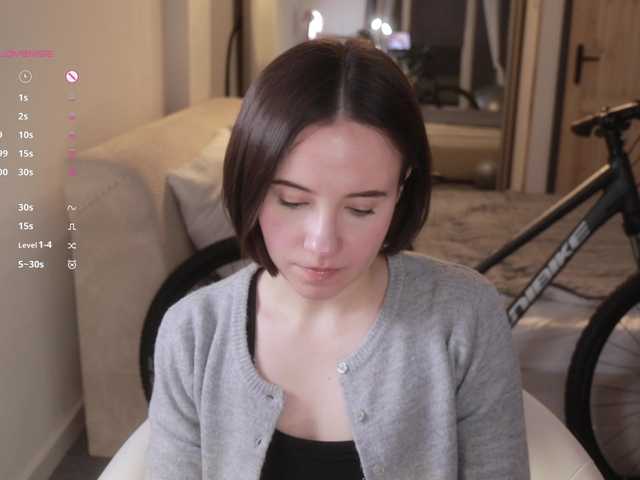 -FemaleEssence- live cam on BongaCams