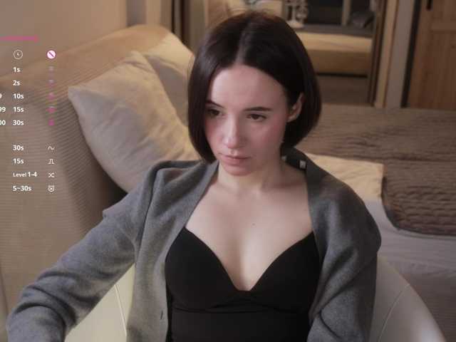 -FemaleEssence-