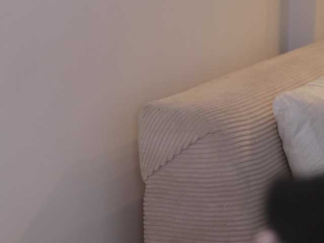 -FemaleEssence- live cam on BongaCams