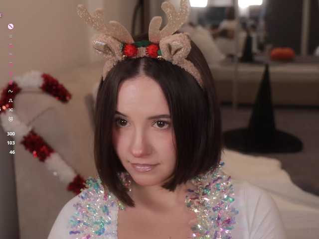 MissEssie live cam on BongaCams