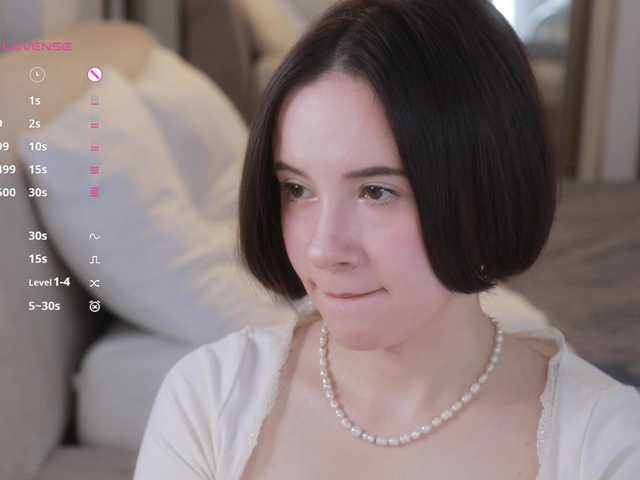-FemaleEssence-