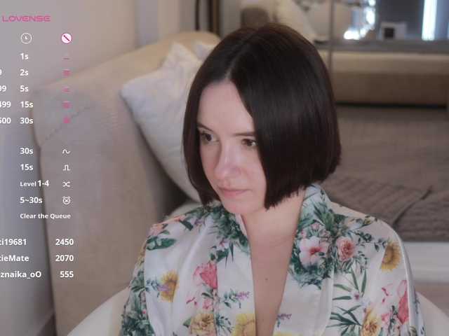 -FemaleEssence- live cam