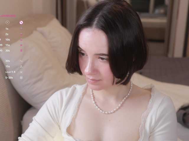 -FemaleEssence- live cam on BongaCams