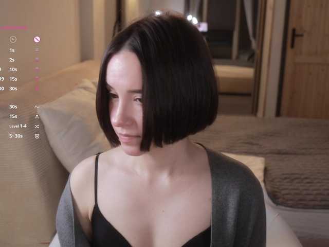-FemaleEssence-