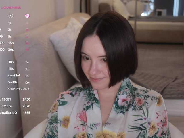 -FemaleEssence- live cam on BongaCams