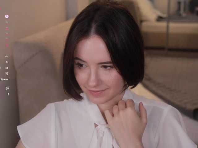 -FemaleEssence- live cam on BongaCams