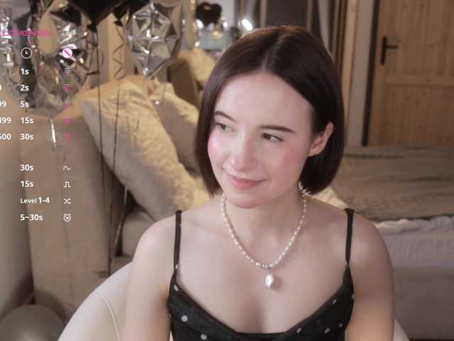 -FemaleEssence-