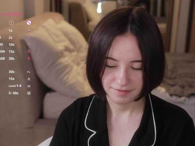 -FemaleEssence- live cam on BongaCams