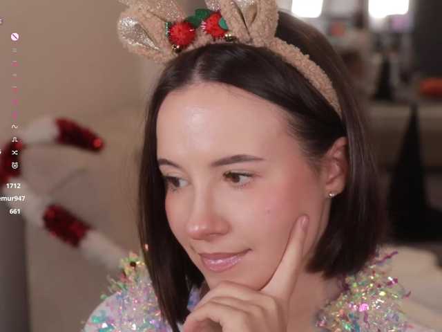 -FemaleEssence- live cam on BongaCams