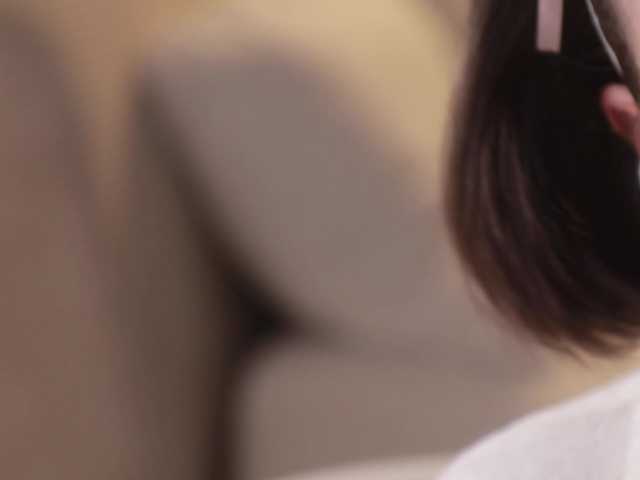 -FemaleEssence-