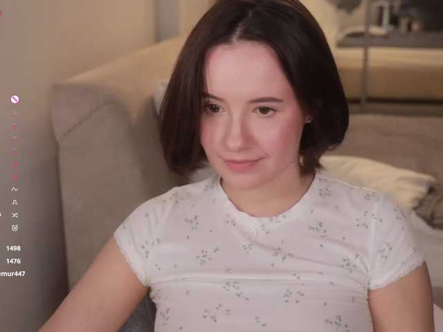 -FemaleEssence- live cam on BongaCams