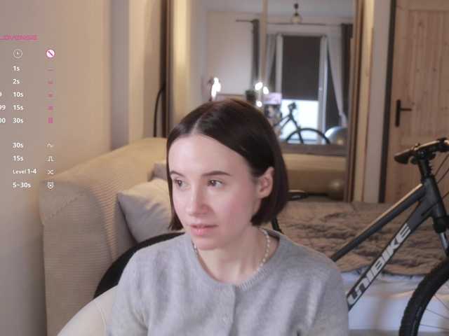 -FemaleEssence- live cam on BongaCams