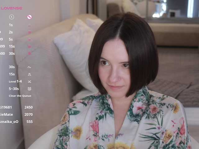 -FemaleEssence- live cam on BongaCams