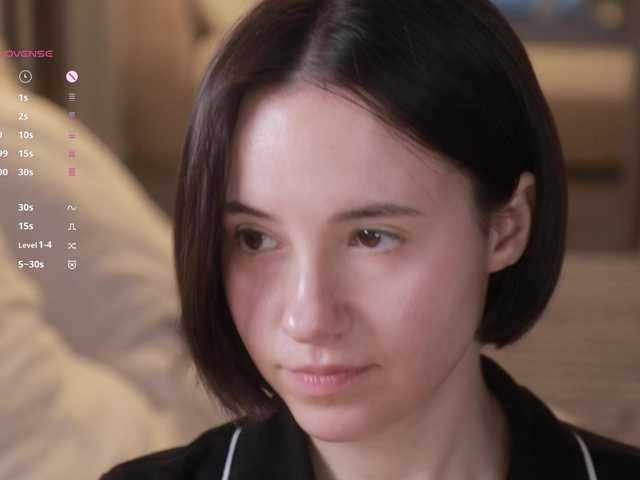 -FemaleEssence- live cam on BongaCams