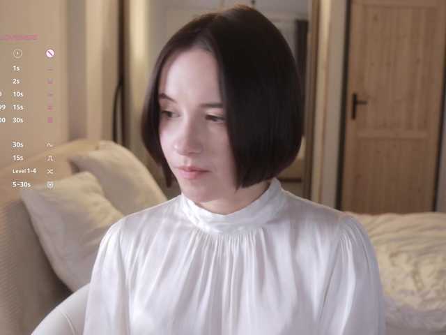 -FemaleEssence-