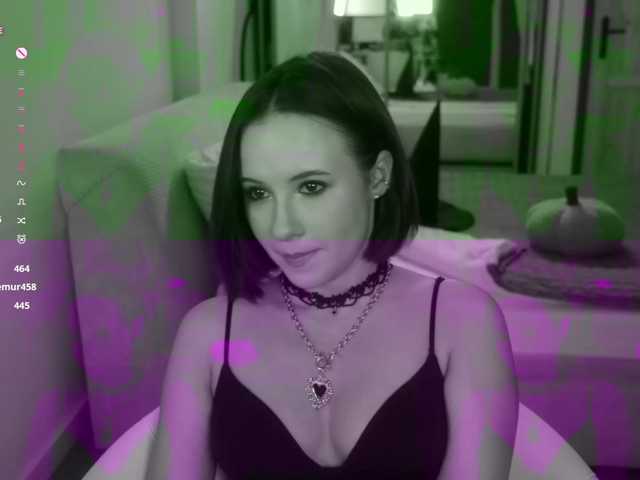 -FemaleEssence- live cam on BongaCams