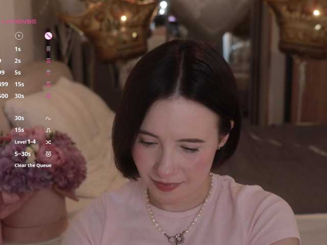 -FemaleEssence-