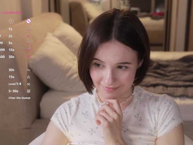 -FemaleEssence- live cam on BongaCams