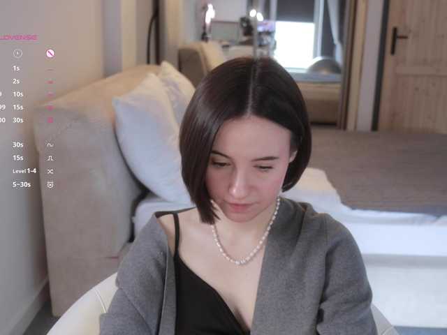 -femaleessence- online
