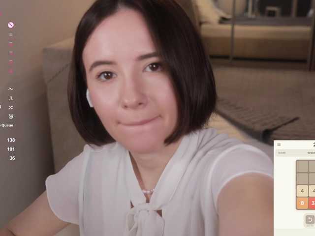 -FemaleEssence- live cam on BongaCams