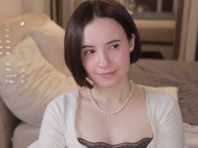 -FemaleEssence-