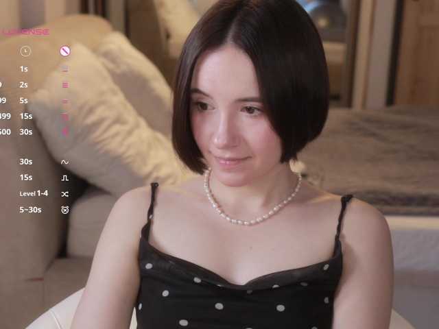 -FemaleEssence-