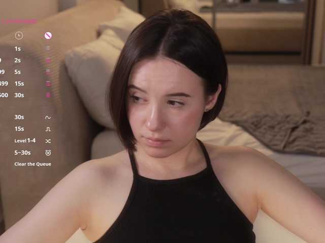 -FemaleEssence- live cam on BongaCams