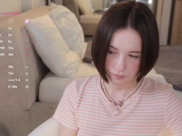 -FemaleEssence- live cam on BongaCams