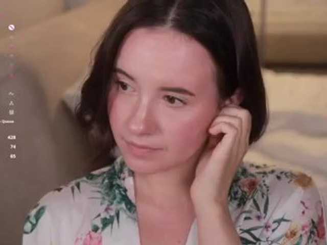 -FemaleEssence- live cam on BongaCams