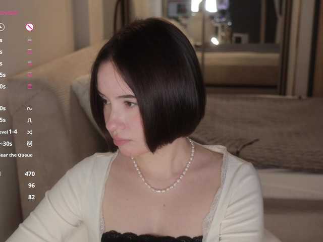 -FemaleEssence-
