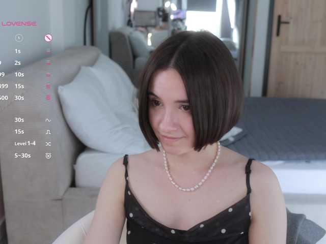 -femaleessence- online